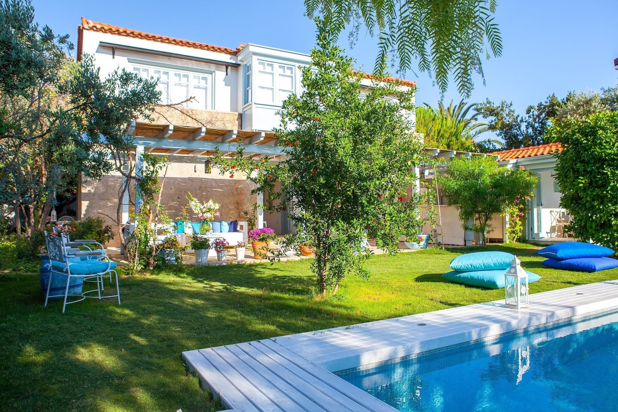 Alura Hotel Alaçatı Luaran gambar