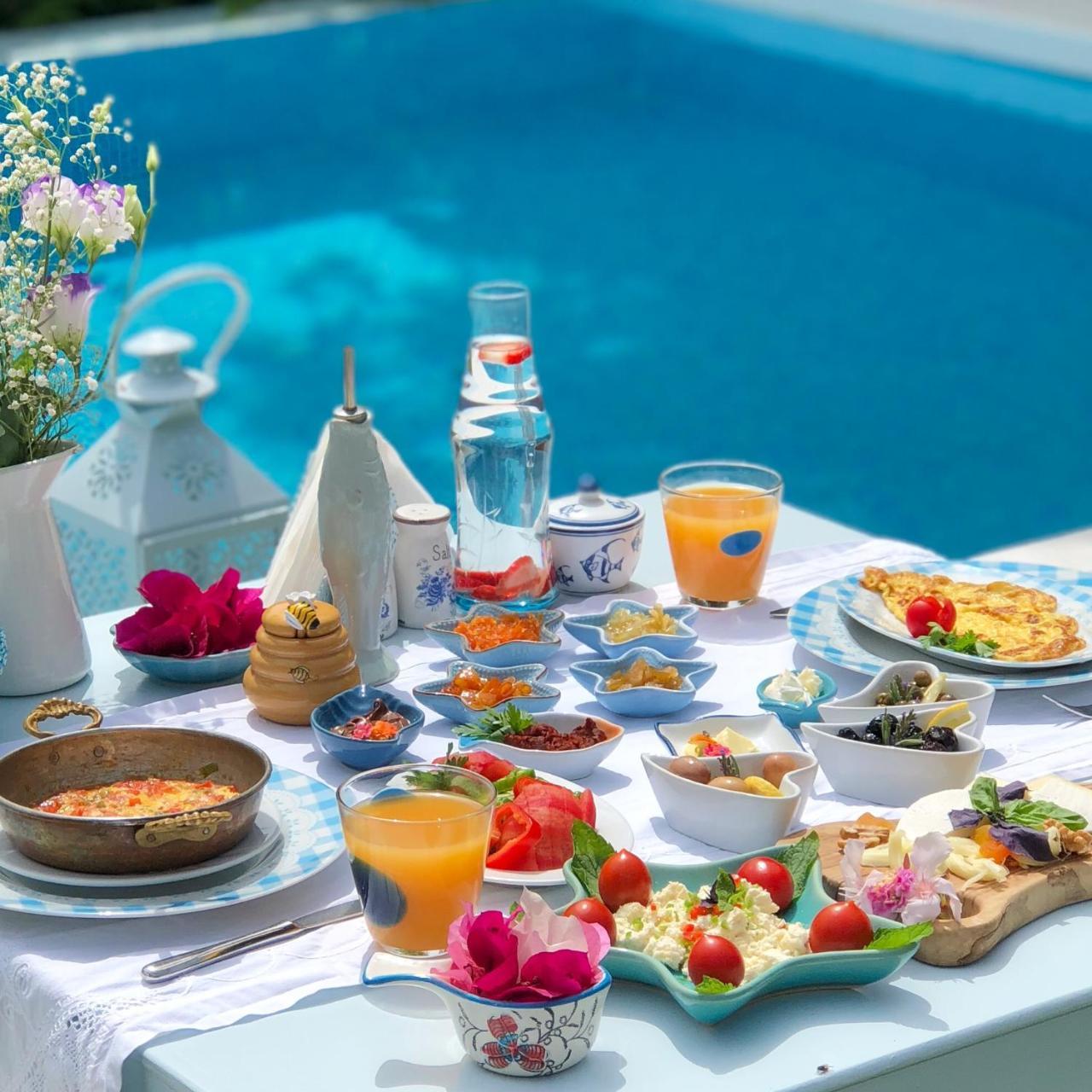 Alura Hotel Alaçatı Luaran gambar